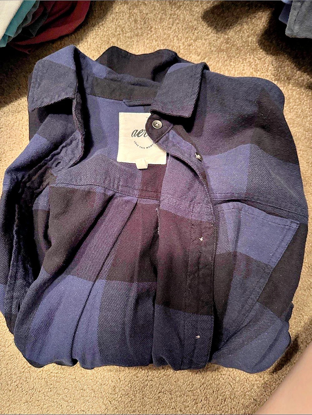 Aerie women’s long sleeve flannel size small